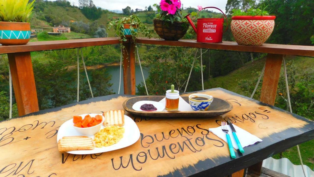 Bacoa Hostel Guatapé Dış mekan fotoğraf