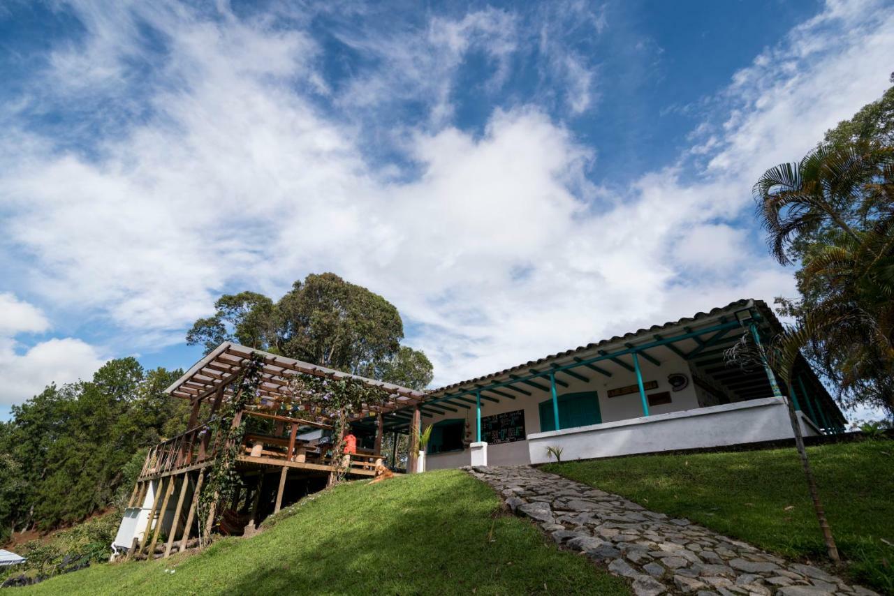 Bacoa Hostel Guatapé Dış mekan fotoğraf